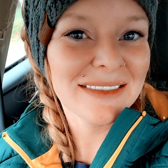 Meet your Posher, Shannon - Picture 1 of 1